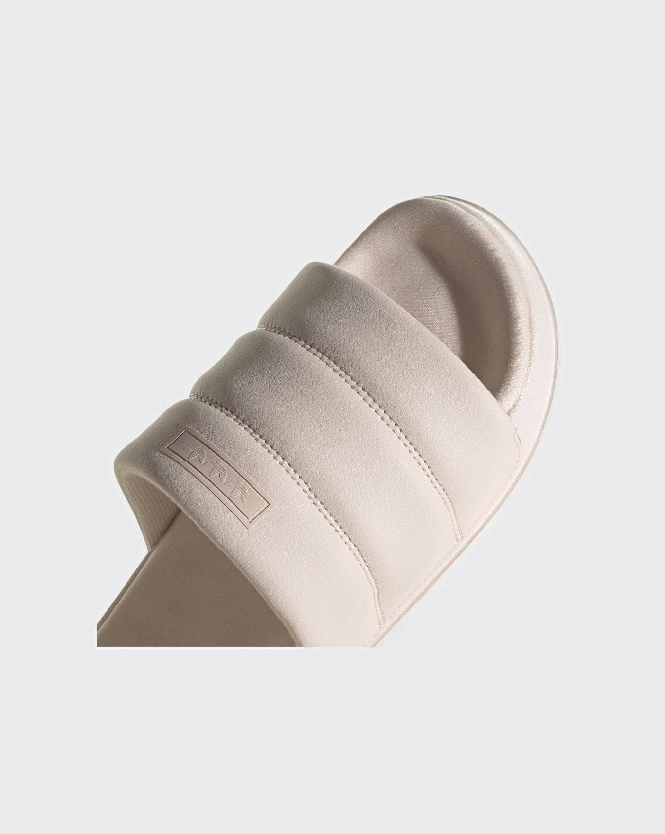 adidas adilette essential