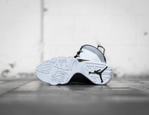 Air Jordan 9 Retro Barons